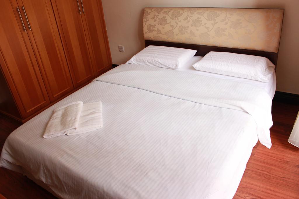 Homestay Marina Court Resort Kota Kinabalu Exterior photo